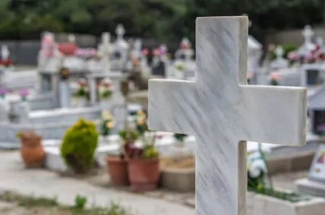 Revoca concessioni cimiteriali relative e sepolture in loculo